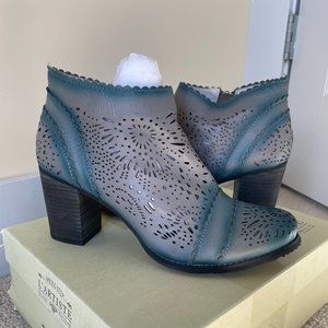 L'artise  by Spring Step Bao Ankle Boot - NEW